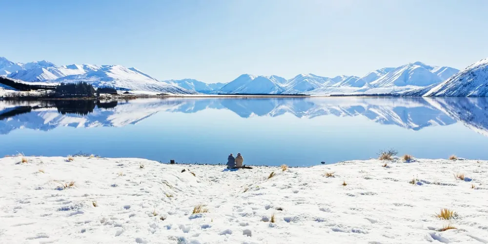 Winterliche Berglandschaft von Ellie Morgan